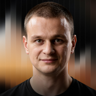 Леонид Ивахов