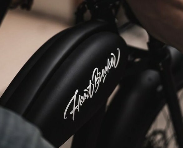 Heartbreaker - EBike lettering logotype